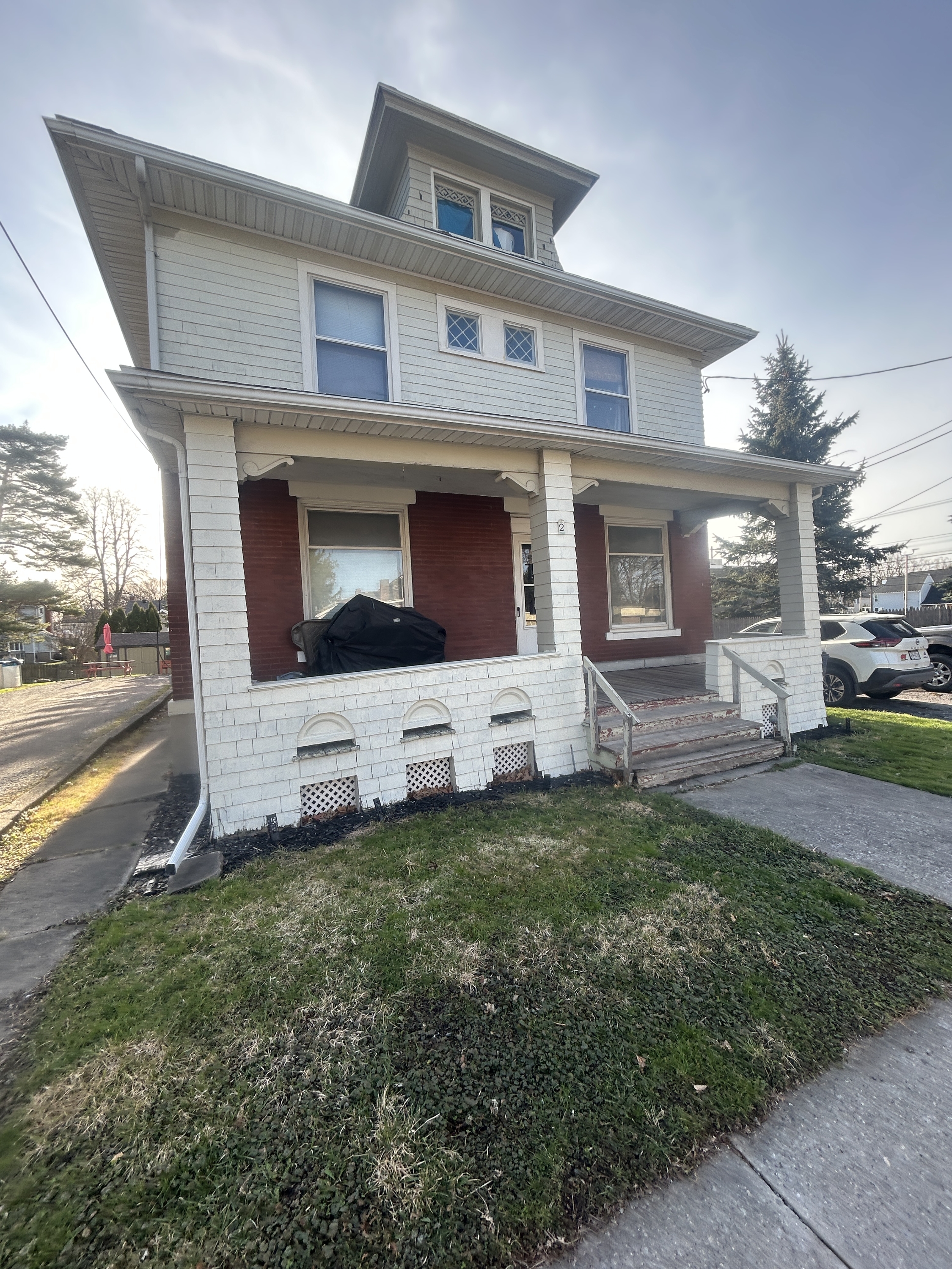 2 Elm Street - Apt 2