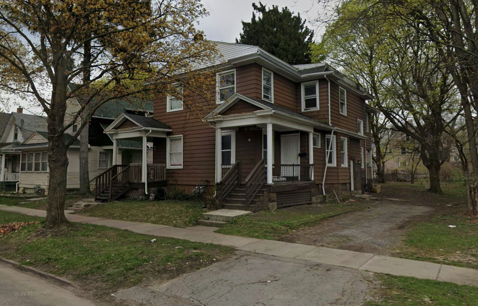 83-85 Parsells Avenue - 85